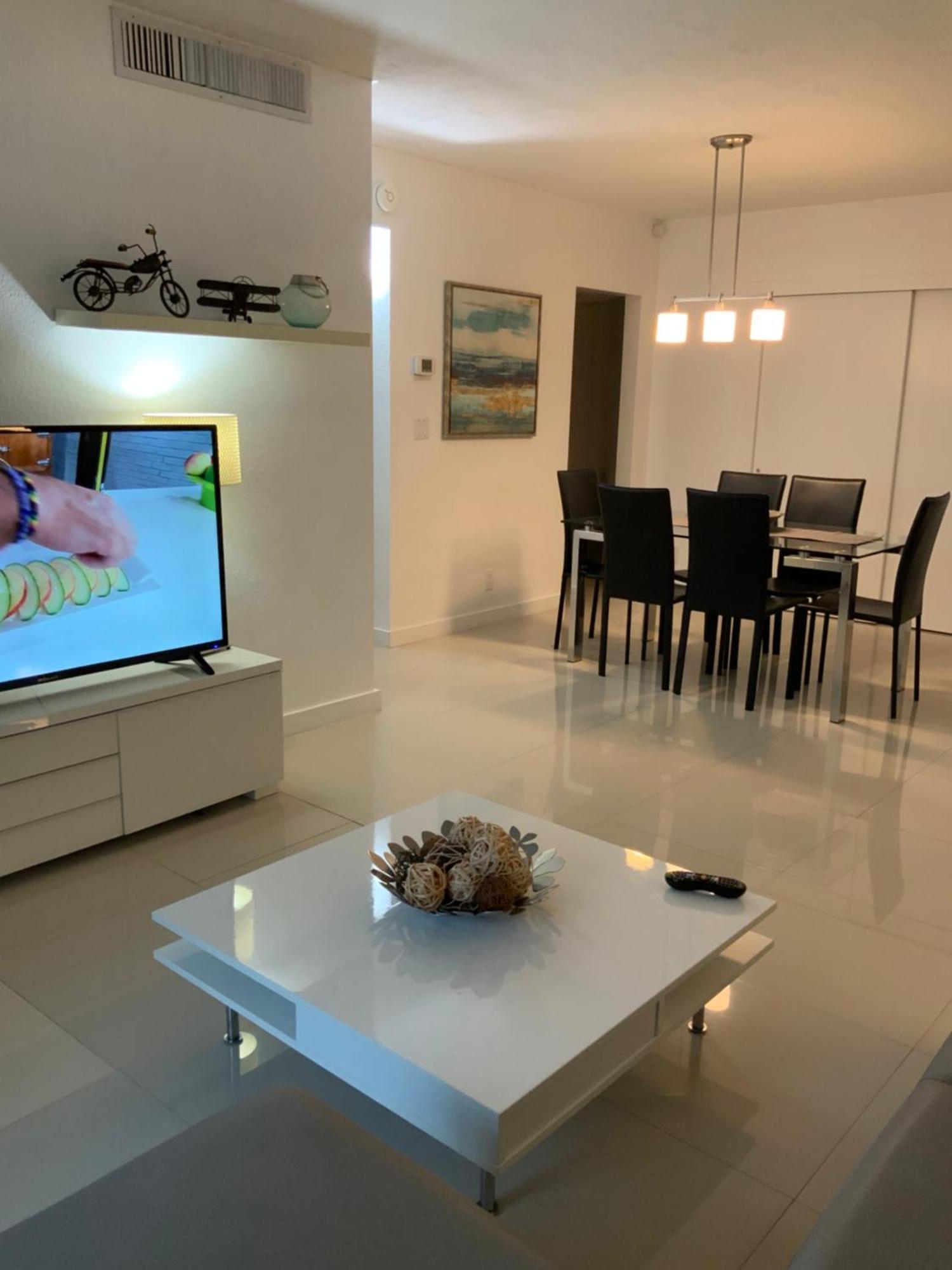 Lovely Beach Apartment By Miami Te Espera- Hollywood 5U Kültér fotó